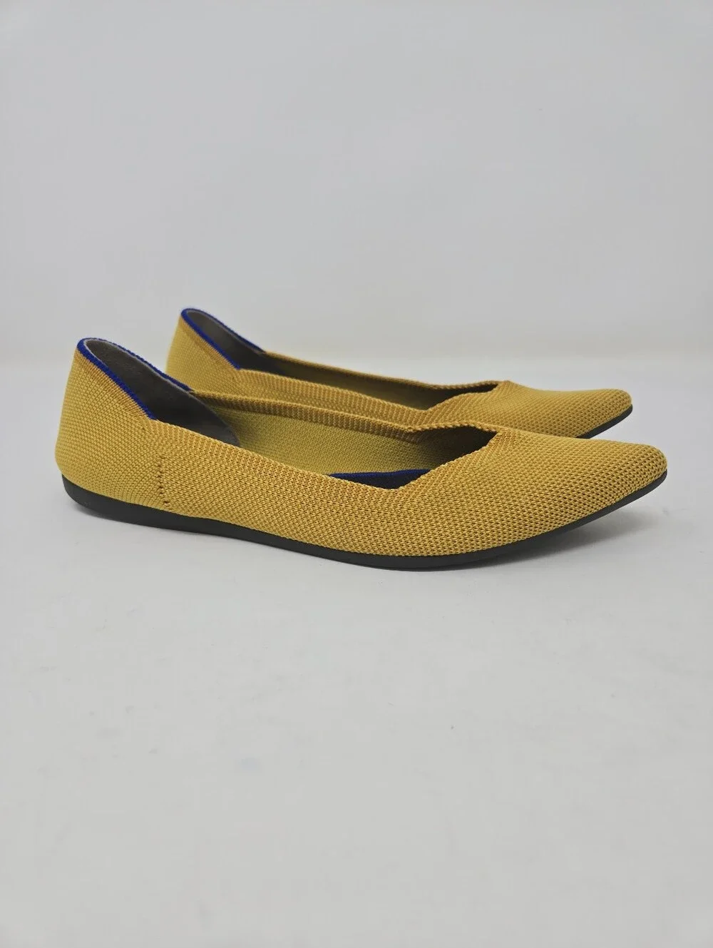 Rothys The Poiny Yellow Ballet Flats Size 6.5
